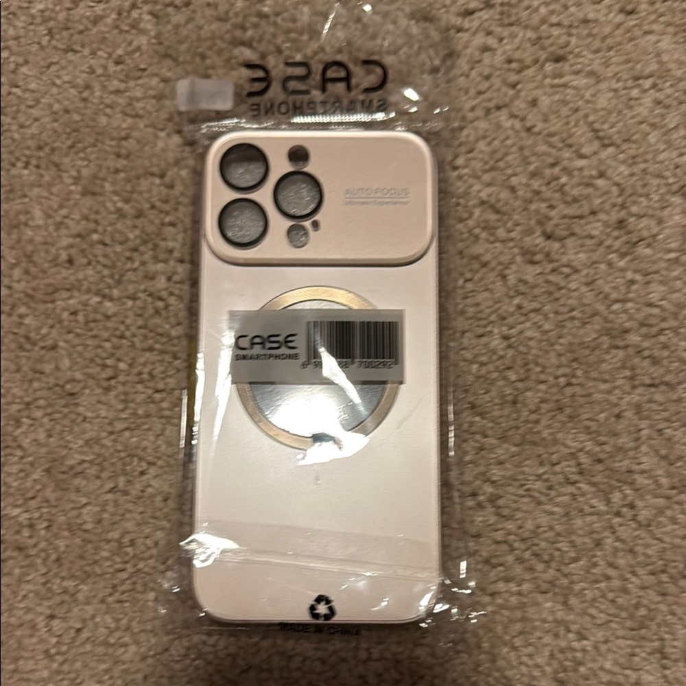 Case-Mate Cream Phone Case with Gold Ring